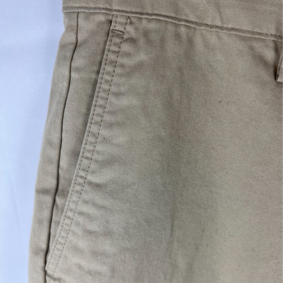NWT: old navy Straight Uniform Non-Stretch Chino Pants (36 x 36) $35 - Picture 9 of 16